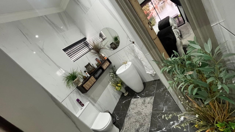 3 Bedroom Property for Sale in Marina Martinique Eastern Cape